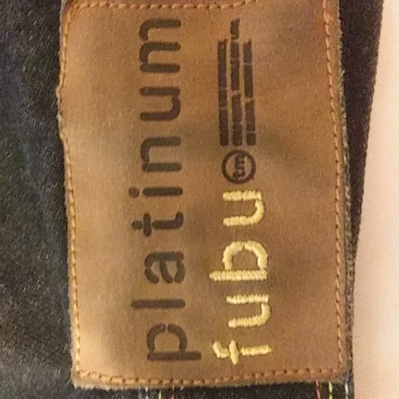RevengeOfNerds Vintage. Platinum fubu jacket. - Picture 2 of 4